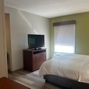 Executive King Suite